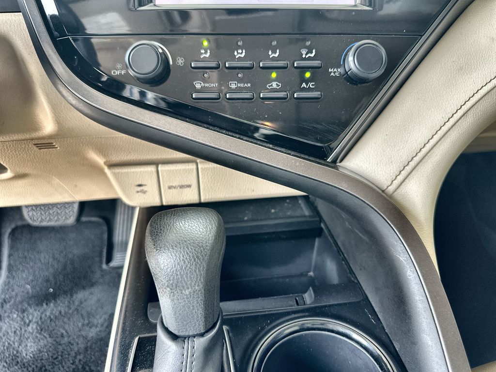 Vehicle image 35 of 35