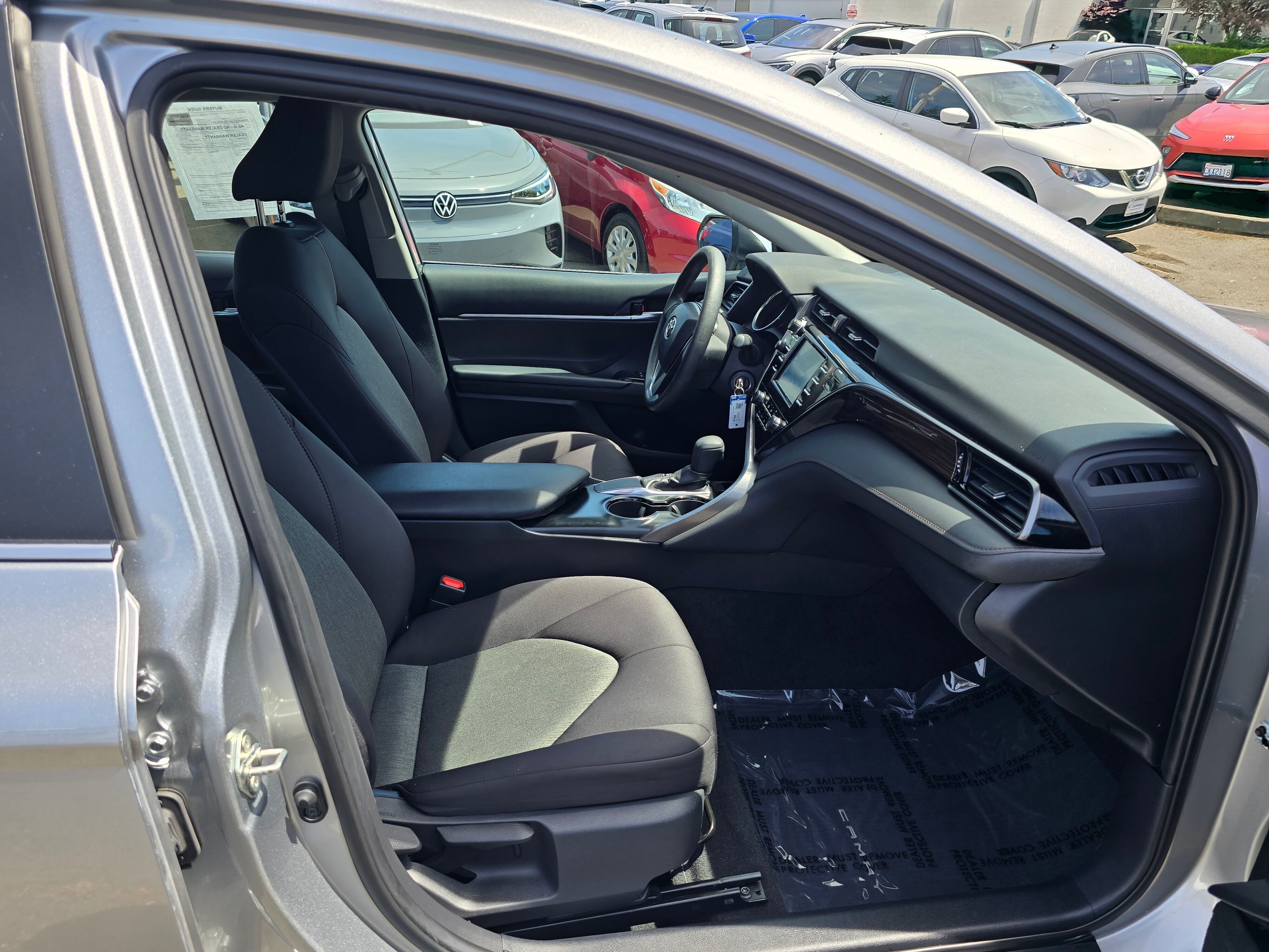 Vehicle image 11 of 30