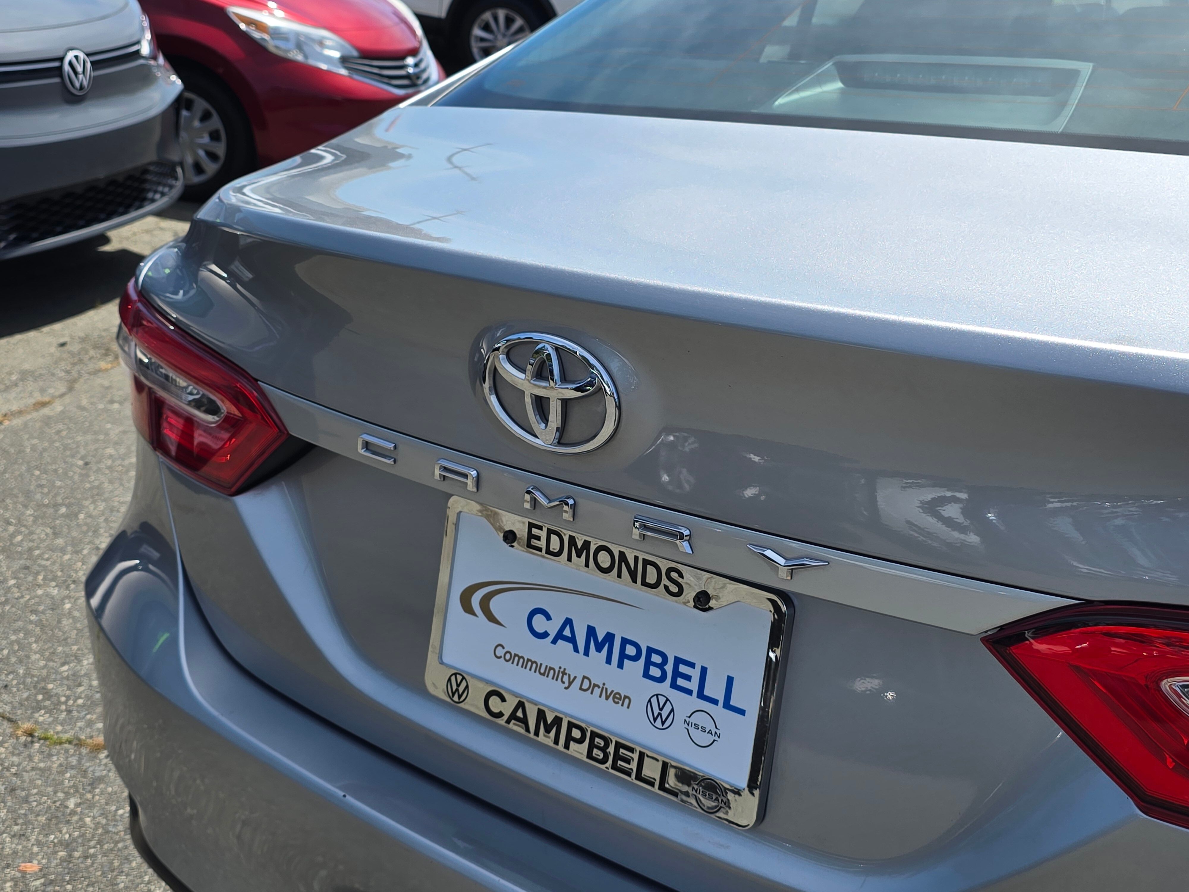 Vehicle image 15 of 30