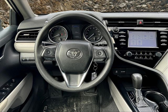 Vehicle image 7 of 31