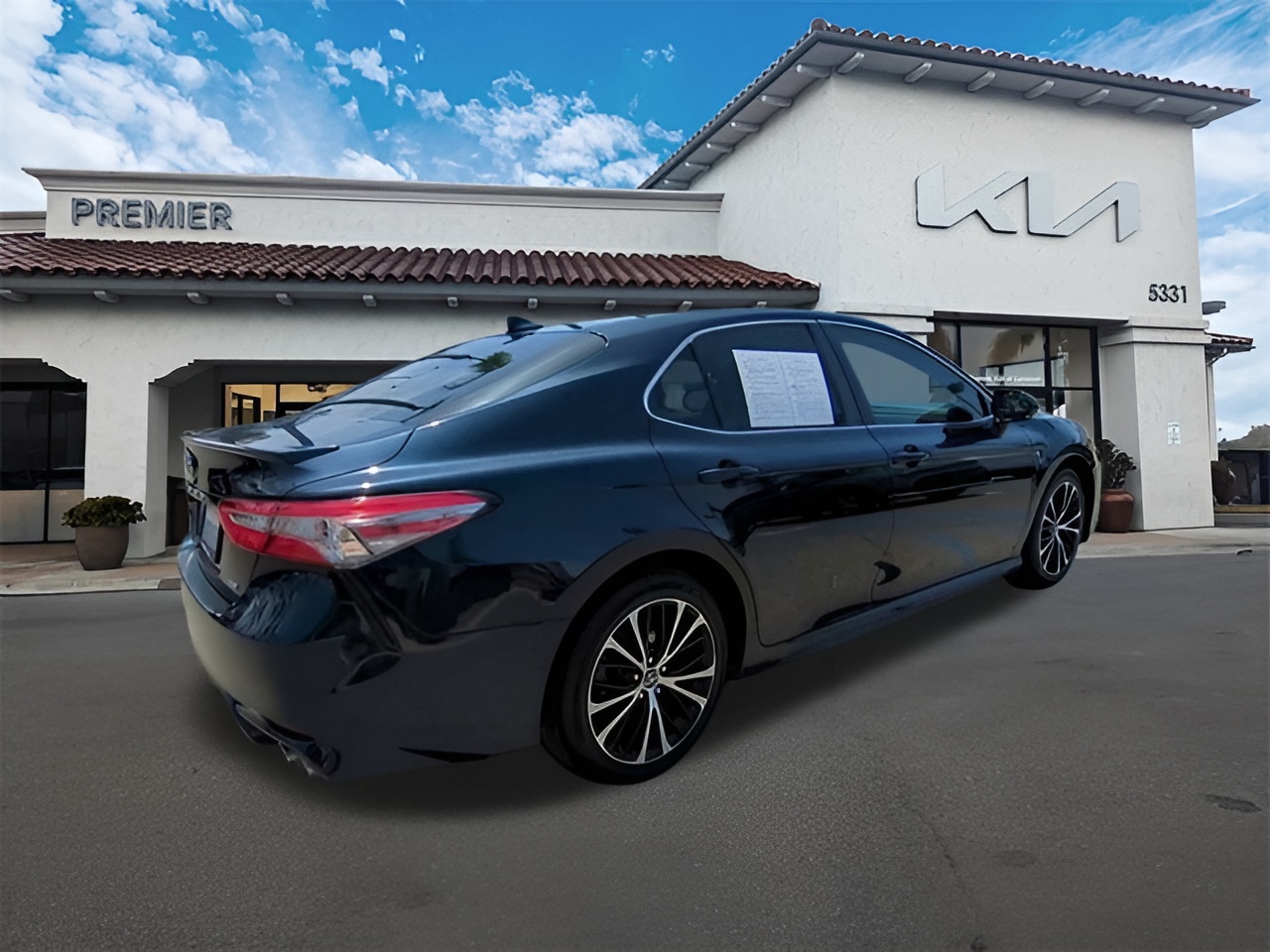 Vehicle image 40 of 42