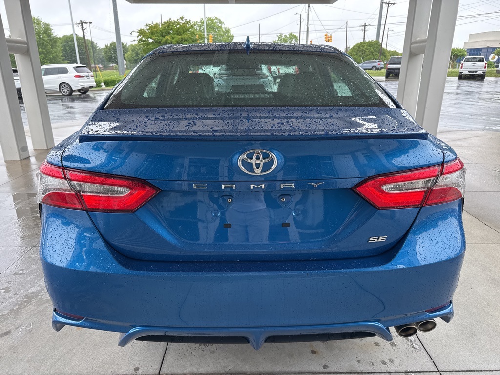 Vehicle image 5 of 10