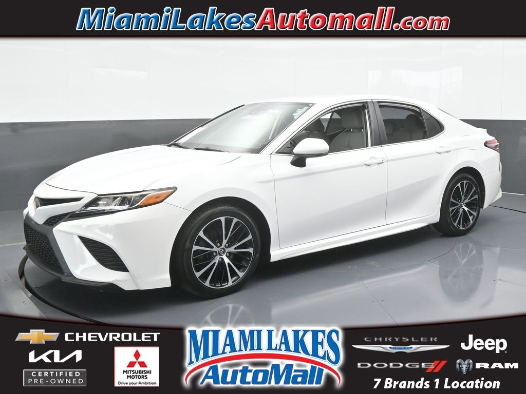 Vehicle image 6 of 67