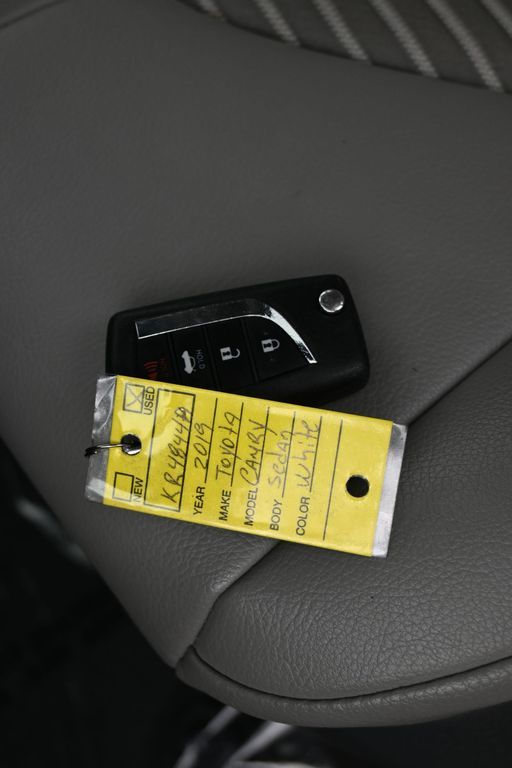 Vehicle image 39 of 67