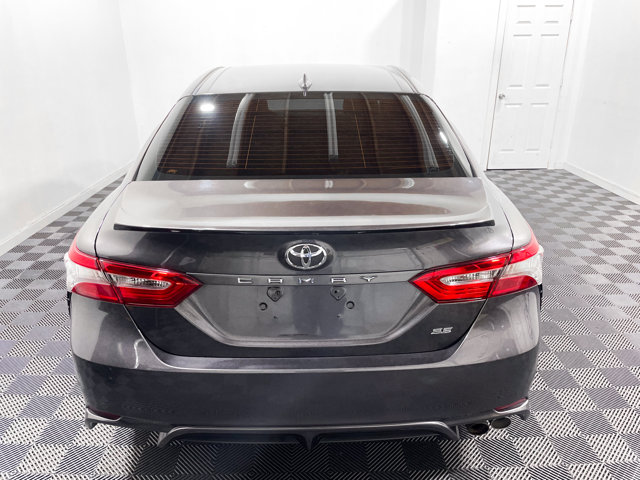 Vehicle image 12 of 30