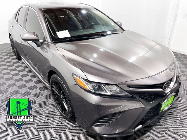 Vehicle image 8 of 30