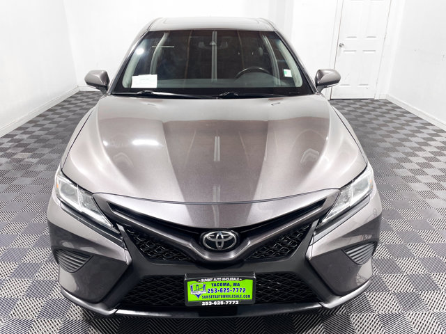 Vehicle image 4 of 30