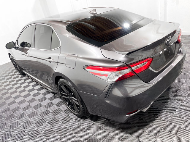 Vehicle image 15 of 30
