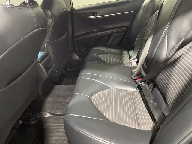 Vehicle image 29 of 30