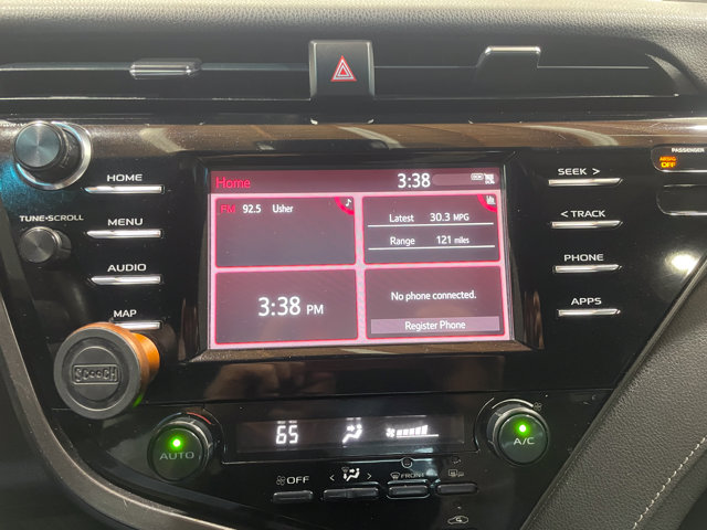 Vehicle image 21 of 30