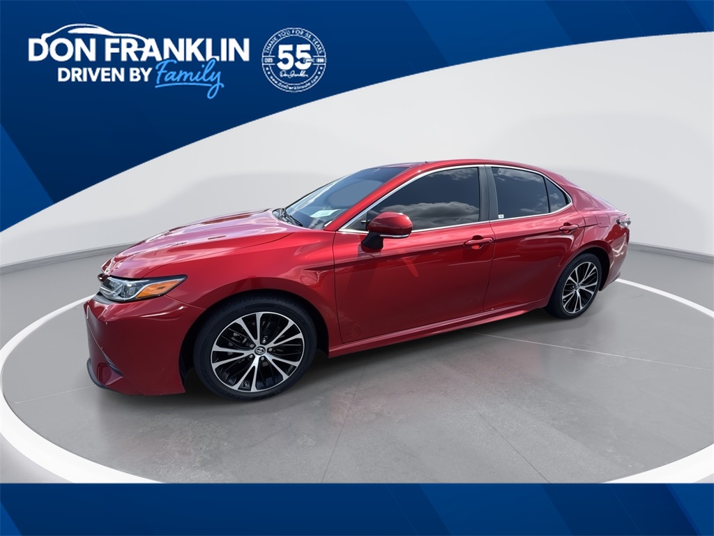 Vehicle image 2 of 26