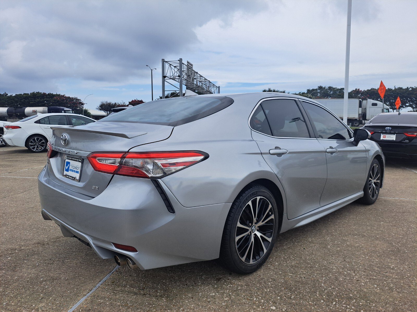 Vehicle image 5 of 30