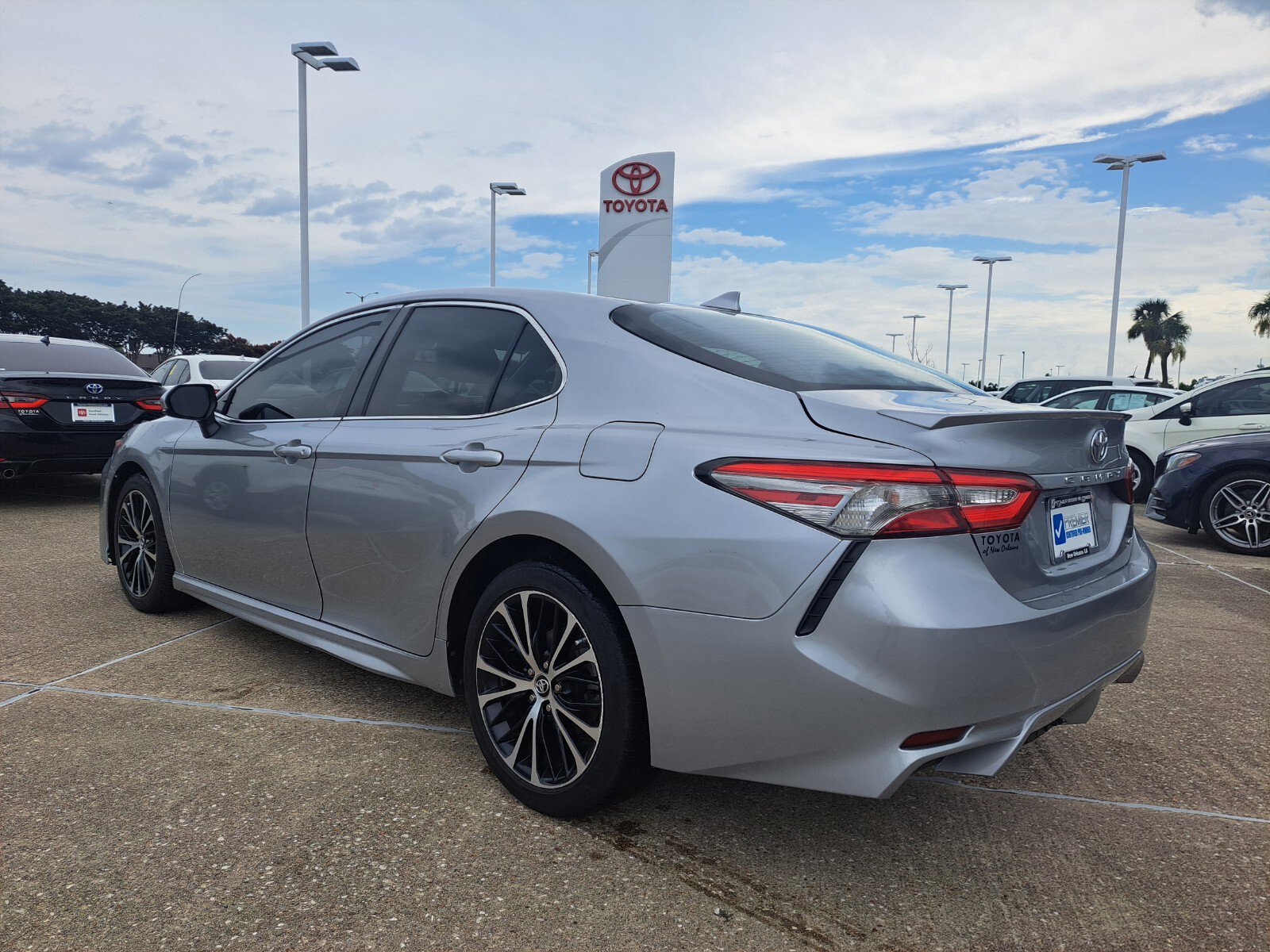 Vehicle image 3 of 30