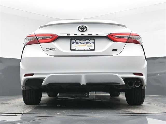 Vehicle image 26 of 50