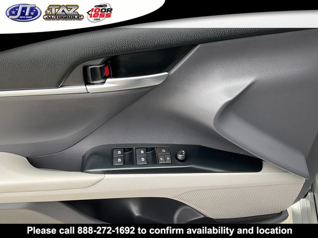 Vehicle image 12 of 22