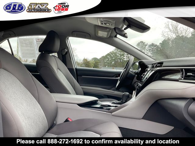 Vehicle image 15 of 22