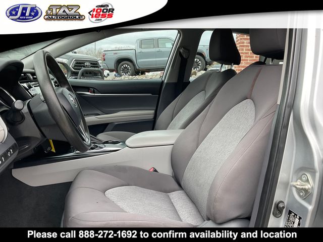 Vehicle image 10 of 22