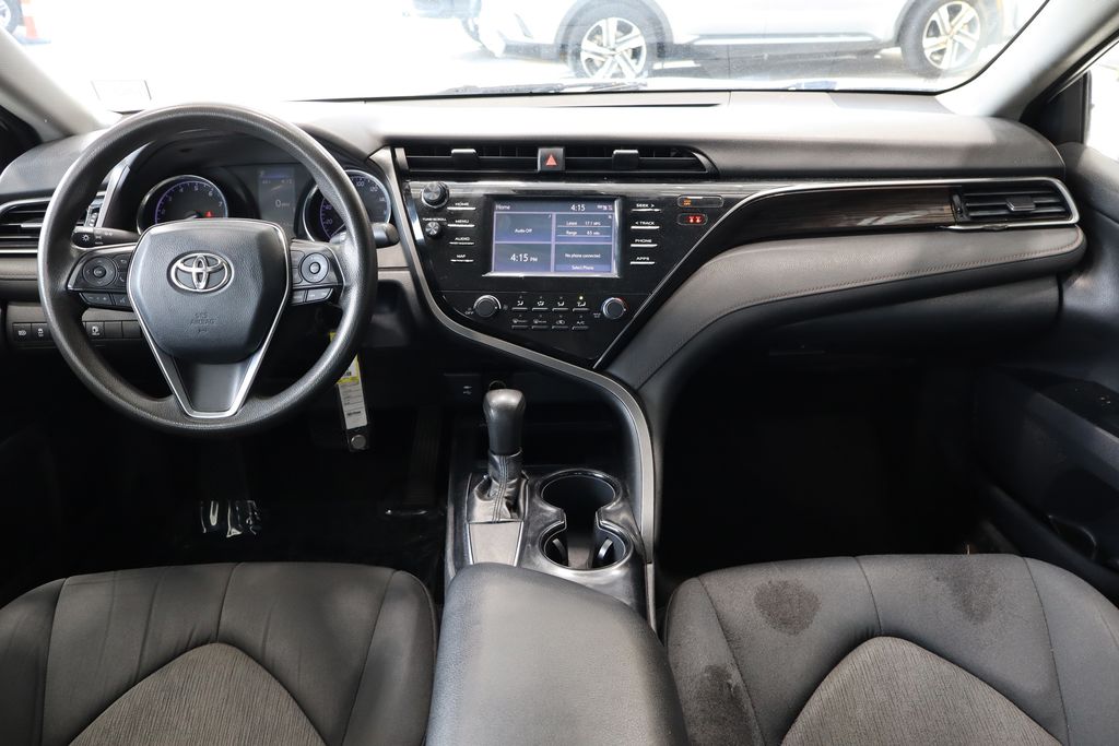 Vehicle image 23 of 36