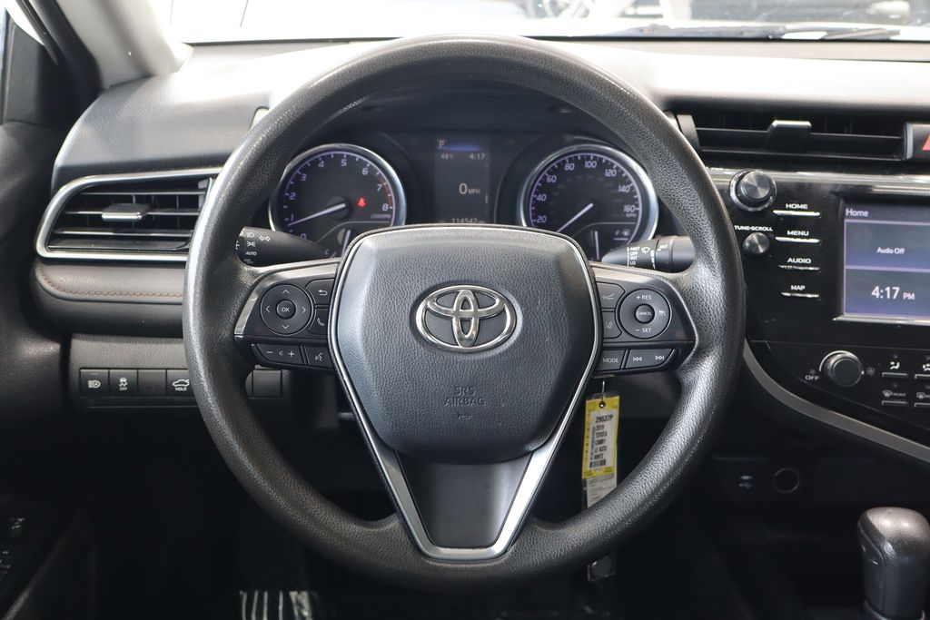Vehicle image 18 of 36