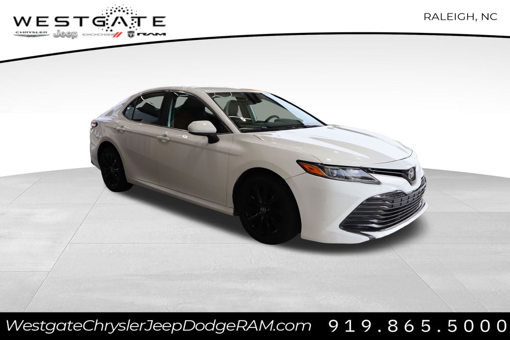 Vehicle image 3 of 36