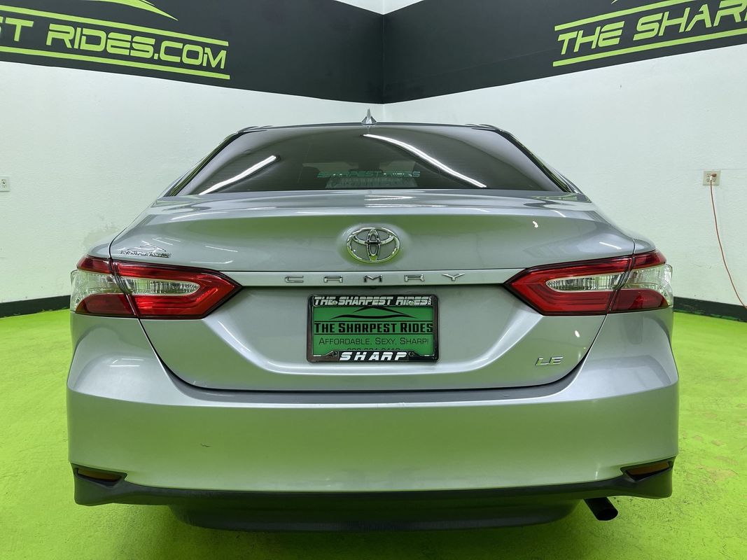 Vehicle image 5 of 28