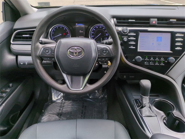 Vehicle image 15 of 25