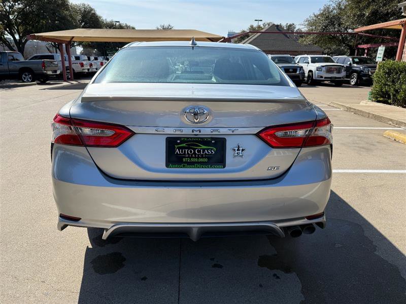 Vehicle image 4 of 50
