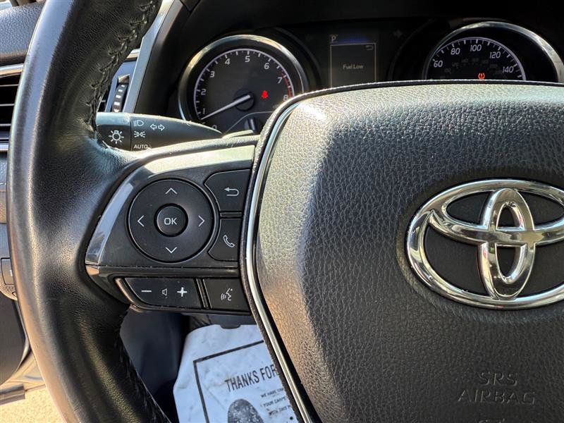 Vehicle image 23 of 50