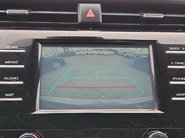 2019 Toyota Camry SE Image 13 of 14