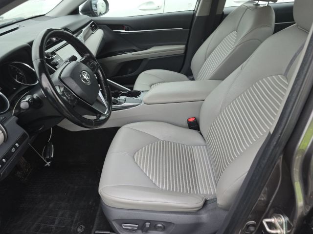 2019 Toyota Camry SE Image 14 of 14