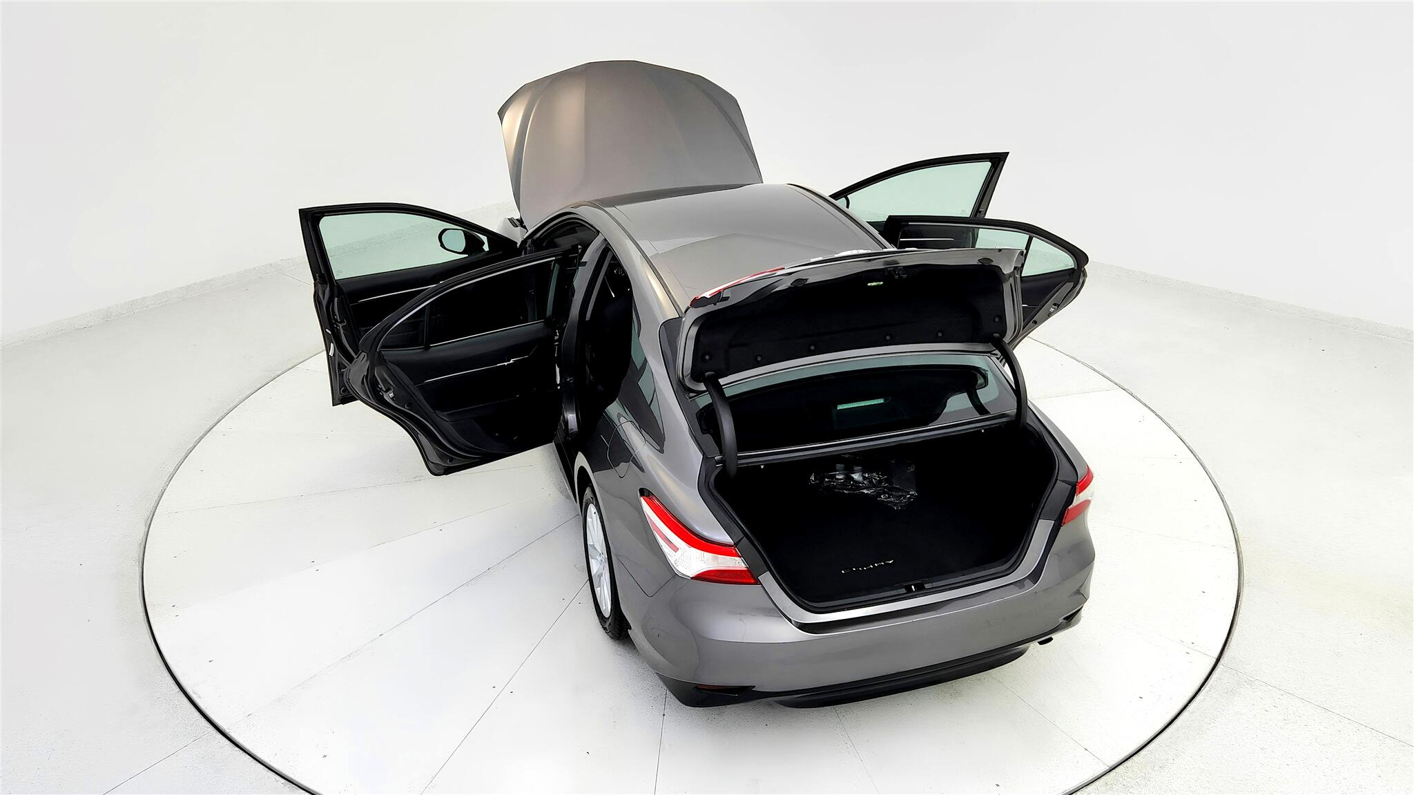 Vehicle image 19 of 59