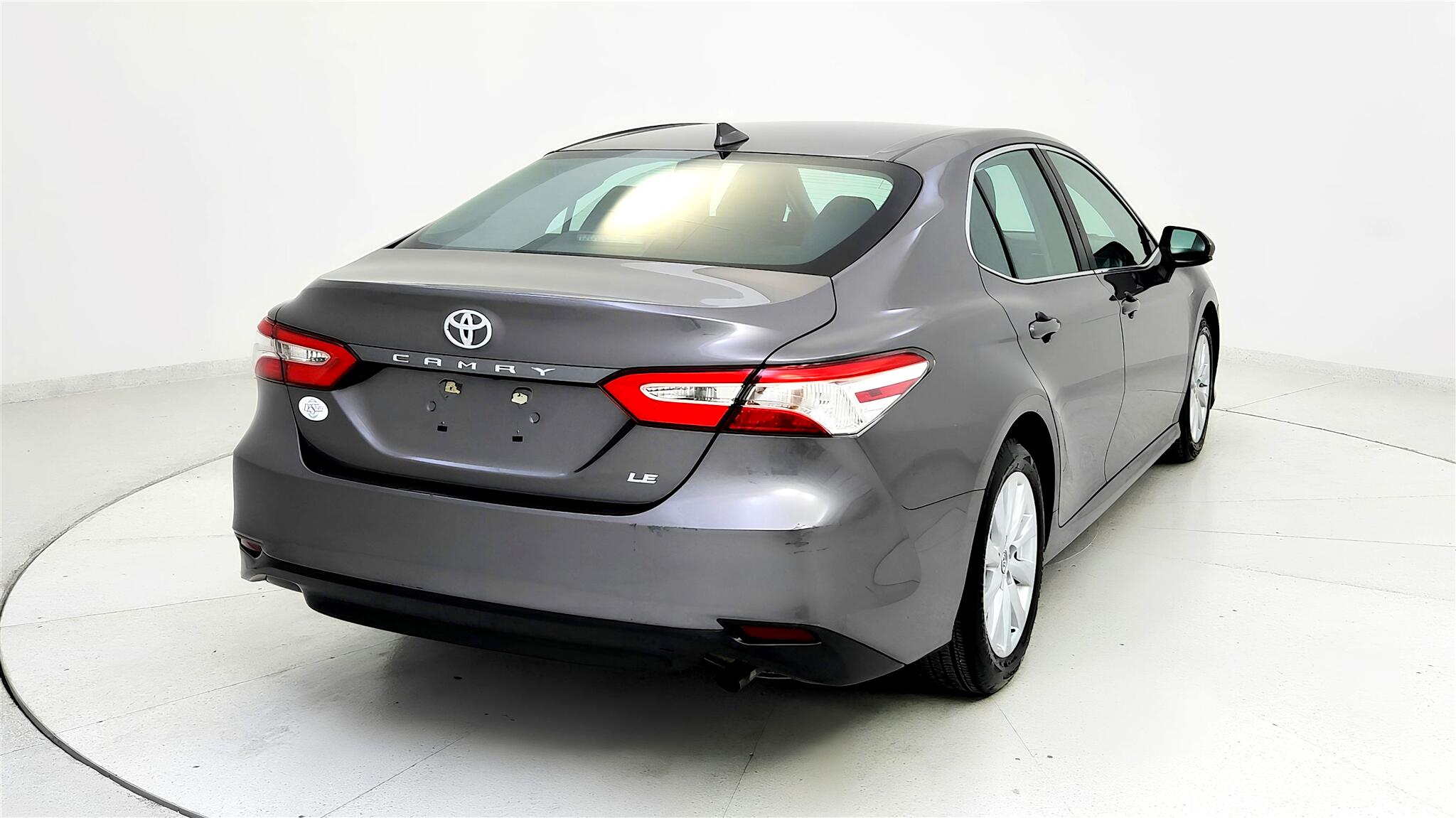 Vehicle image 11 of 59