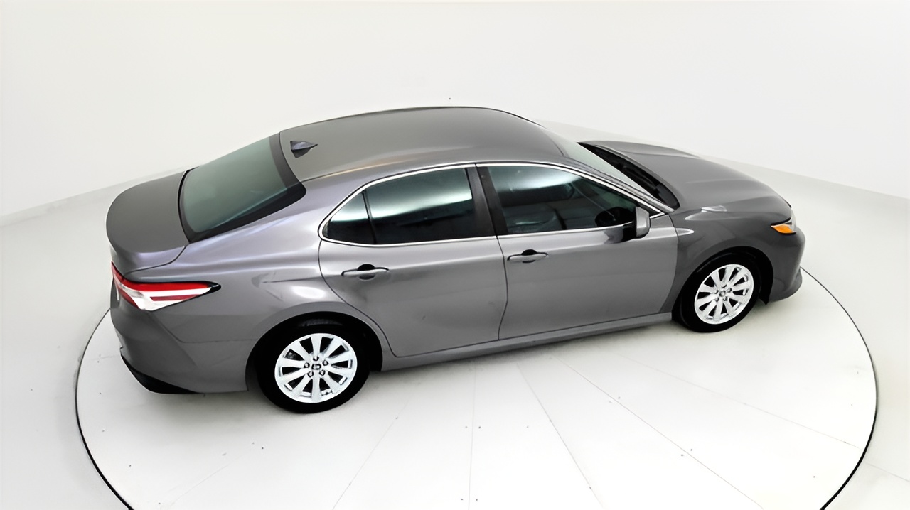 Vehicle image 55 of 59