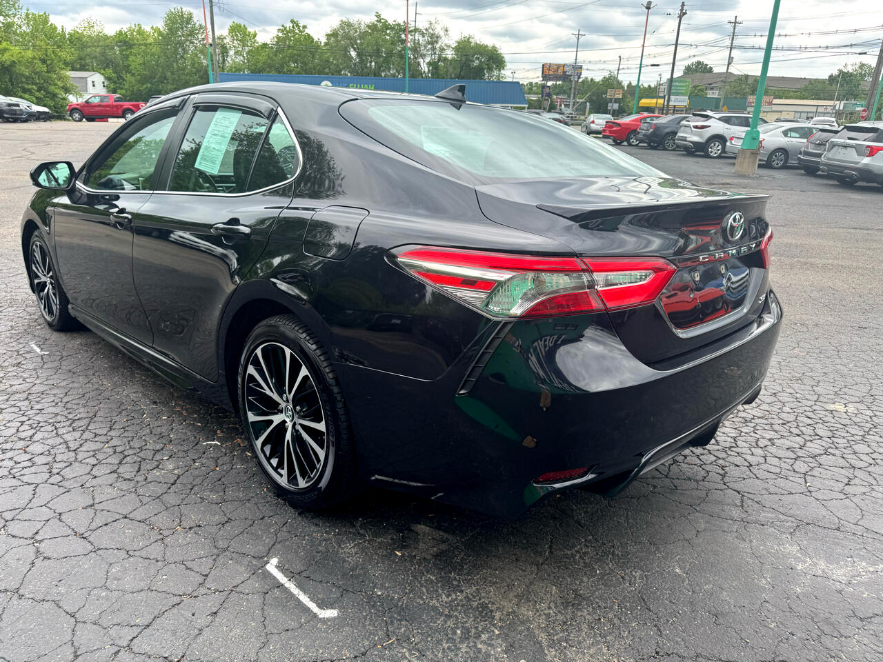 Vehicle image 8 of 37