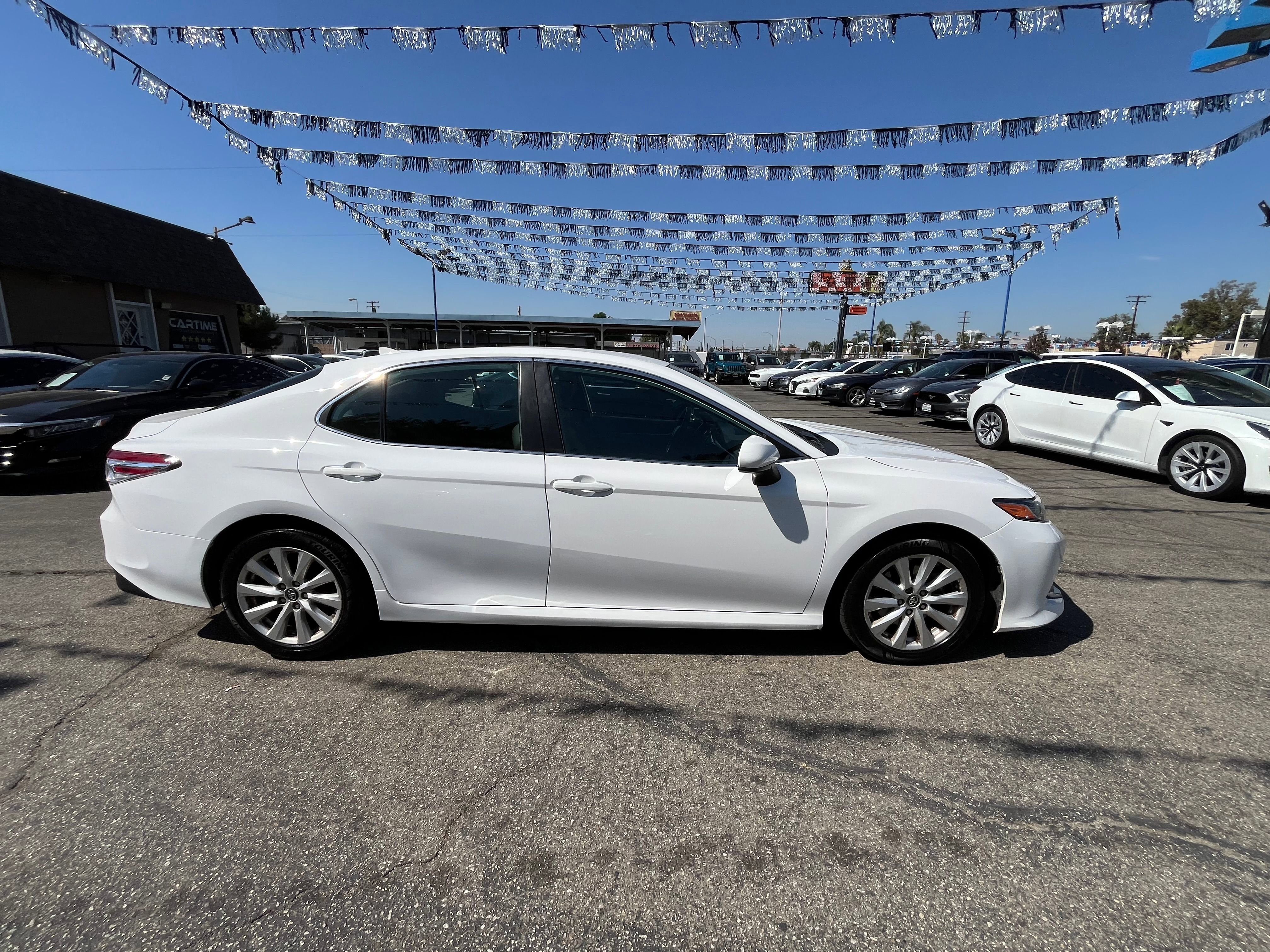 Vehicle image 7 of 57
