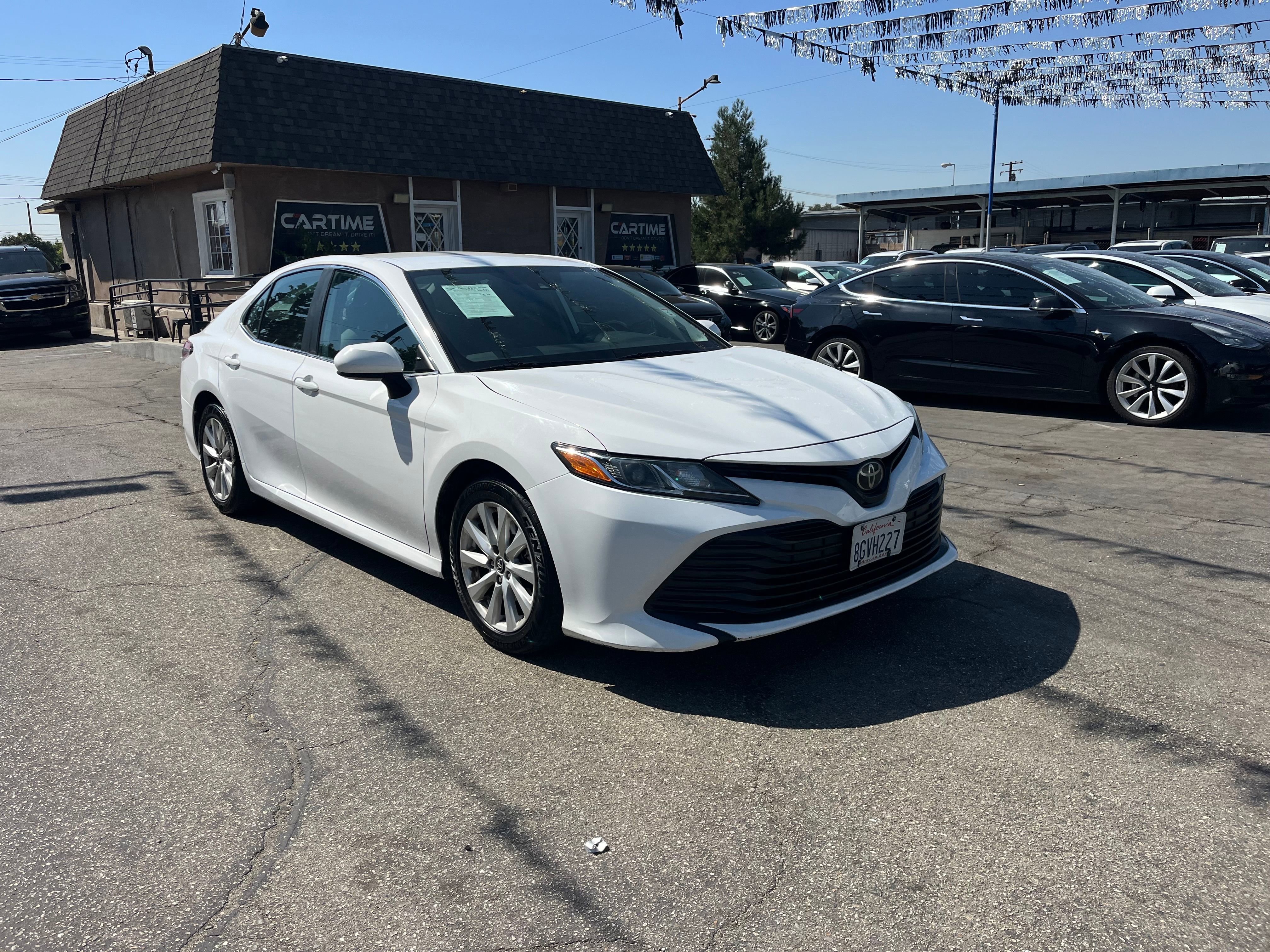 Vehicle image 9 of 57