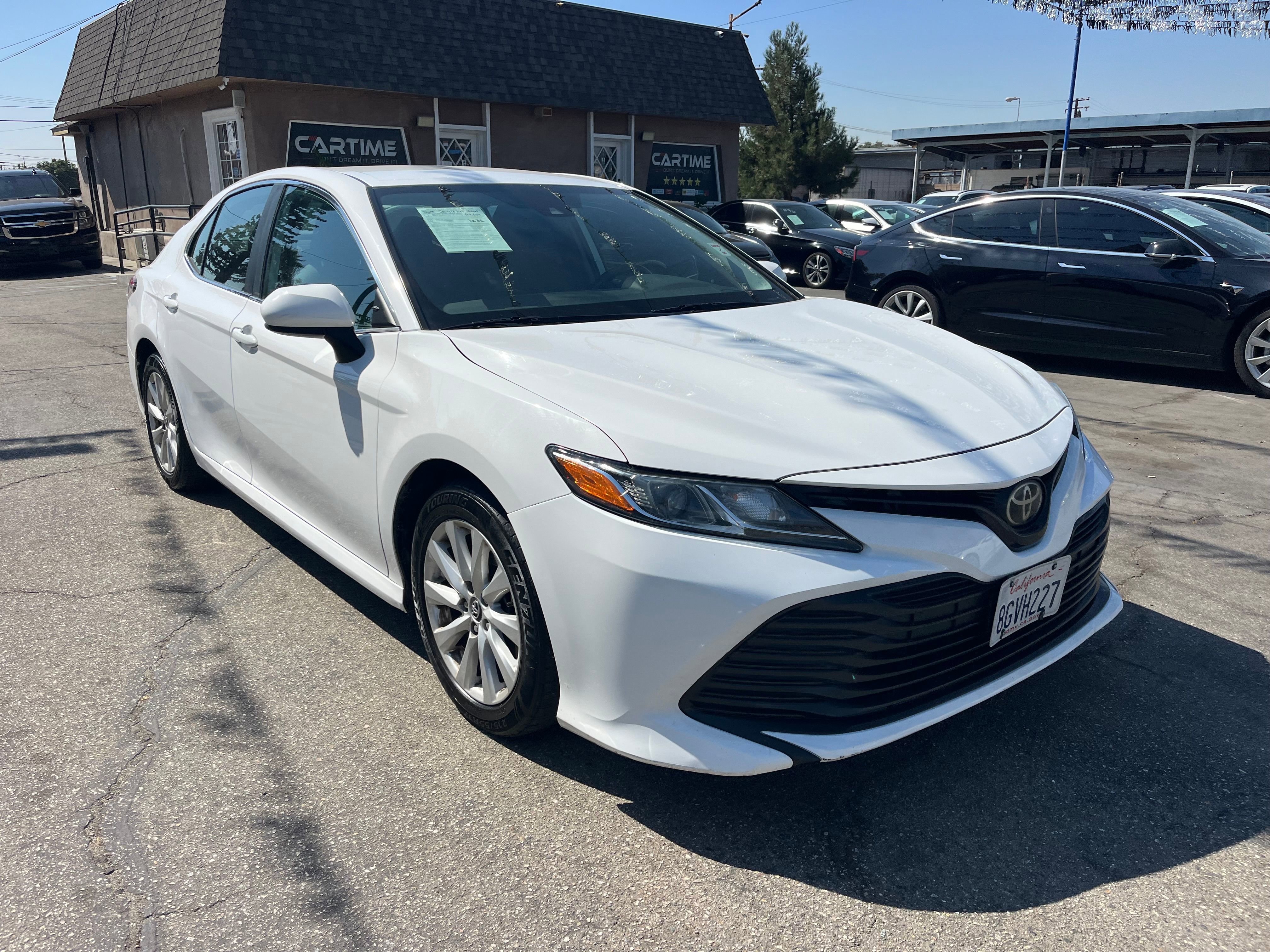 Vehicle image 11 of 57