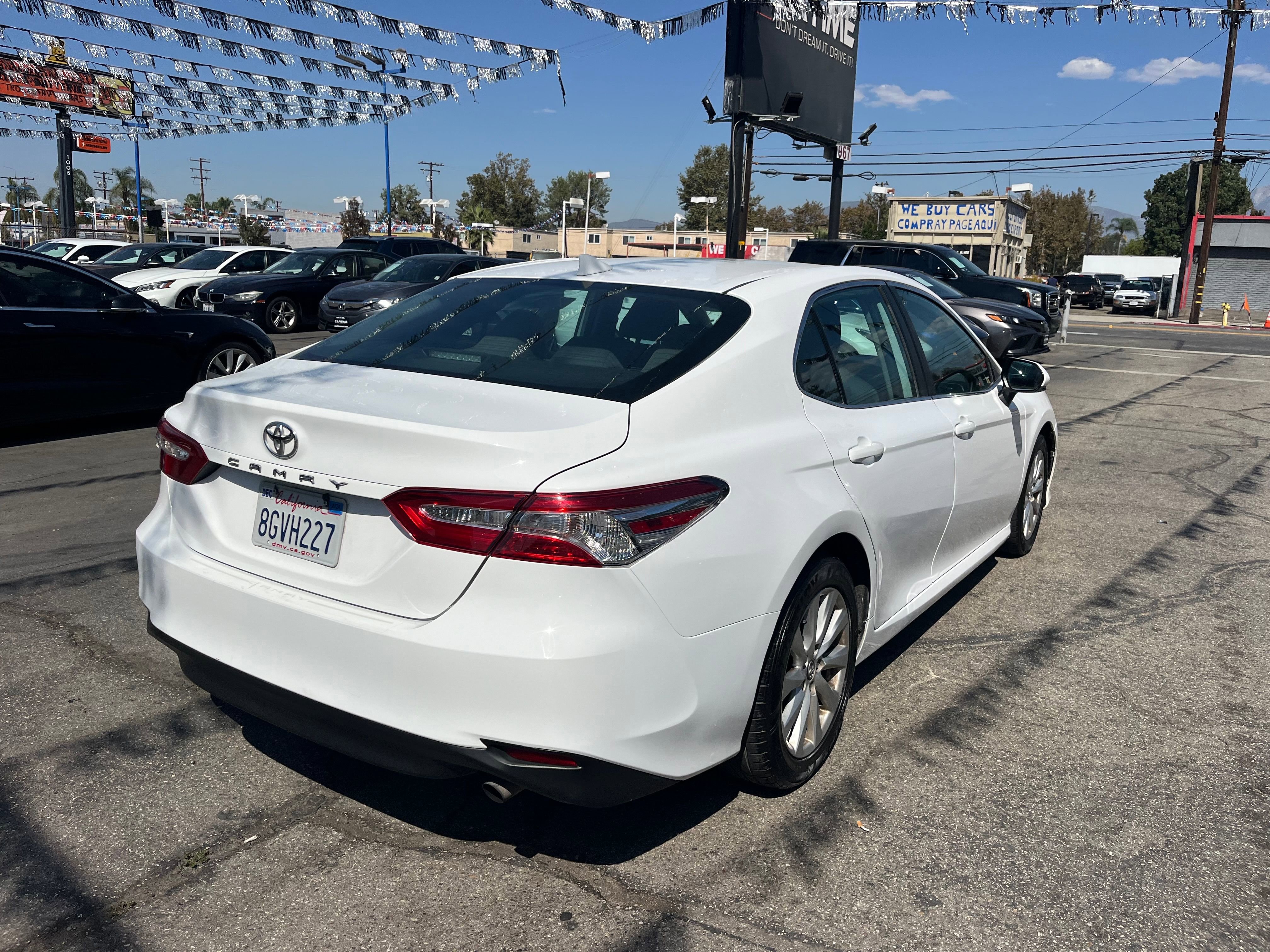 Vehicle image 15 of 57