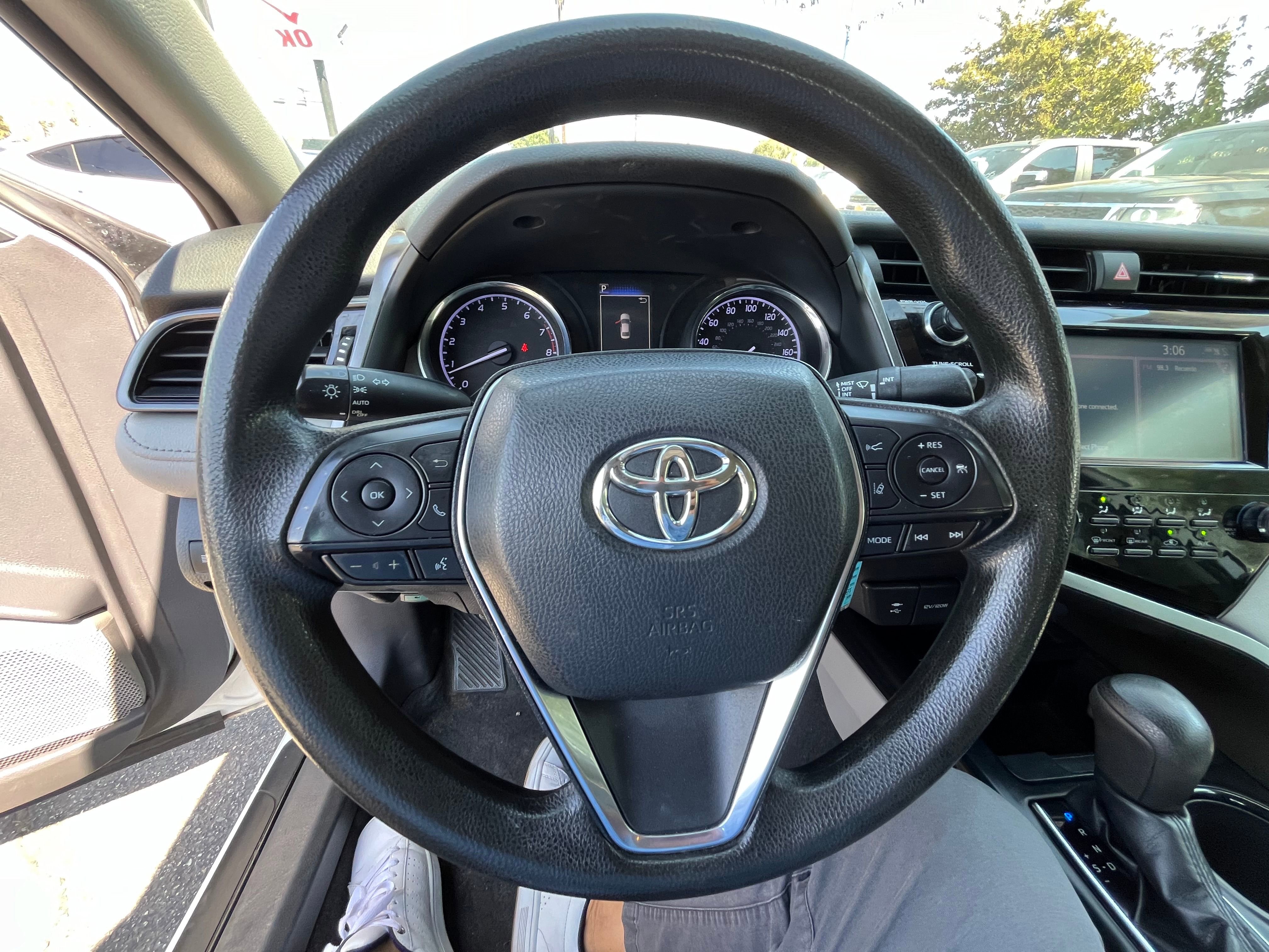 Vehicle image 38 of 57