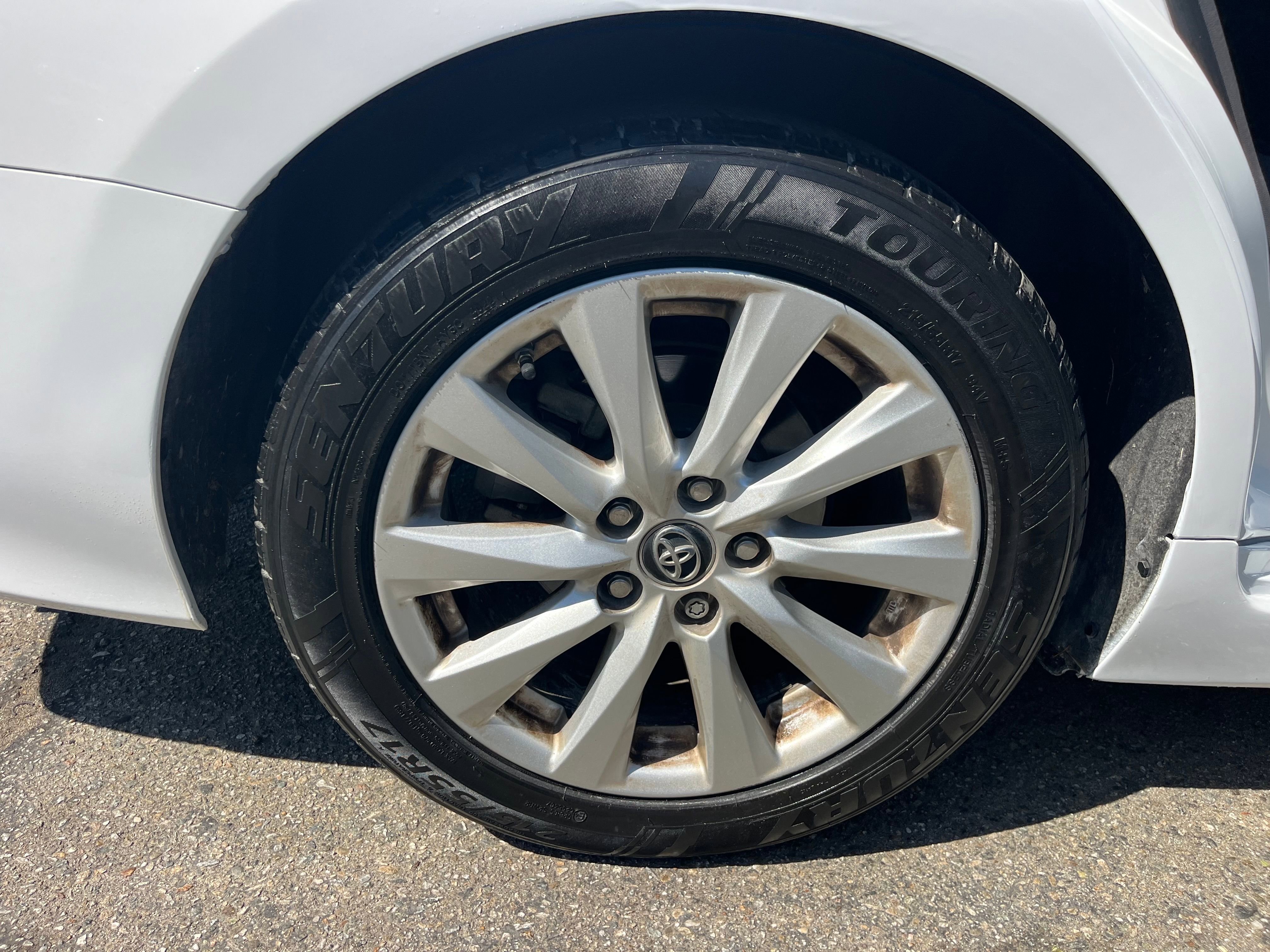 Vehicle image 52 of 57