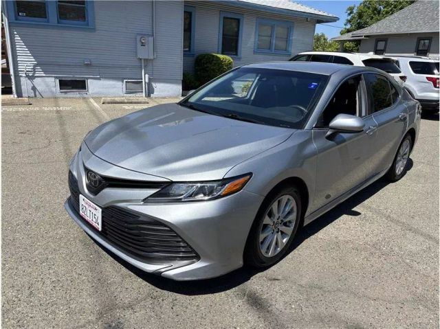 Vehicle image 1 of 14