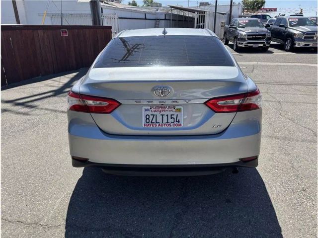 Vehicle image 6 of 14