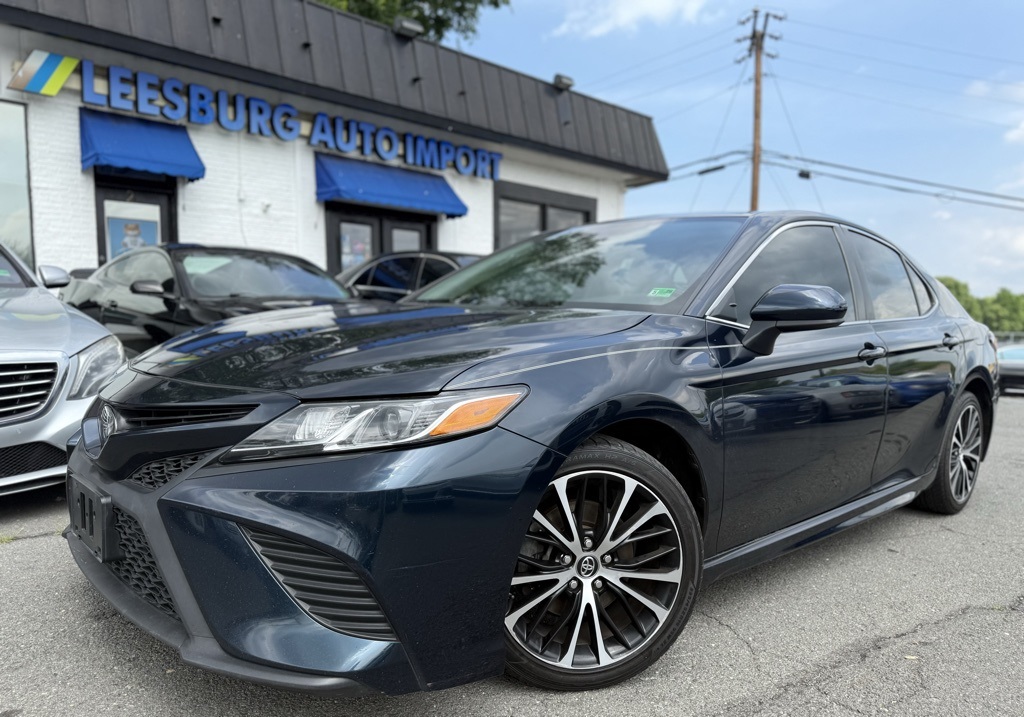 Vehicle image 1 of 31