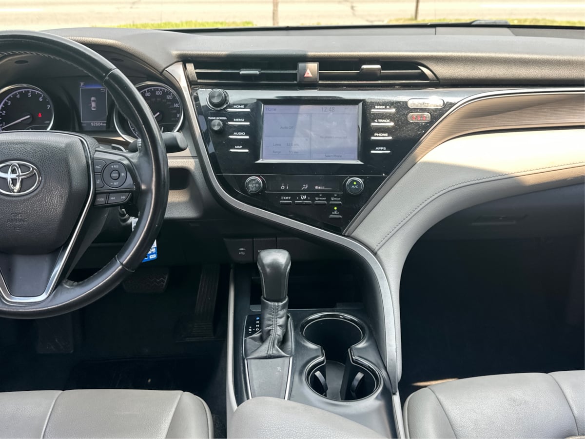 Vehicle image 16 of 35