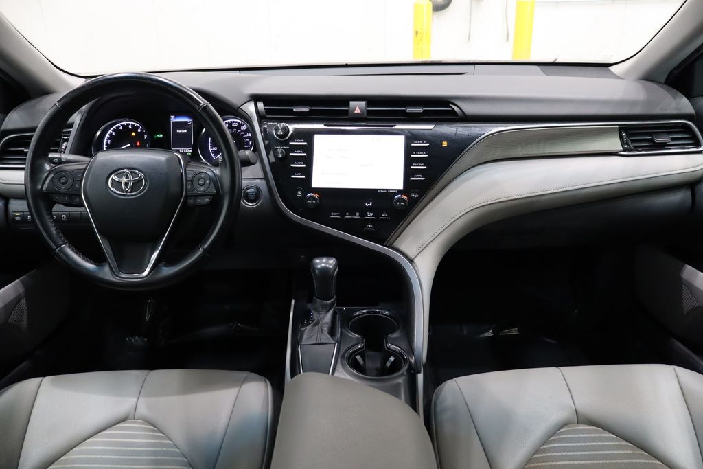 Vehicle image 22 of 35