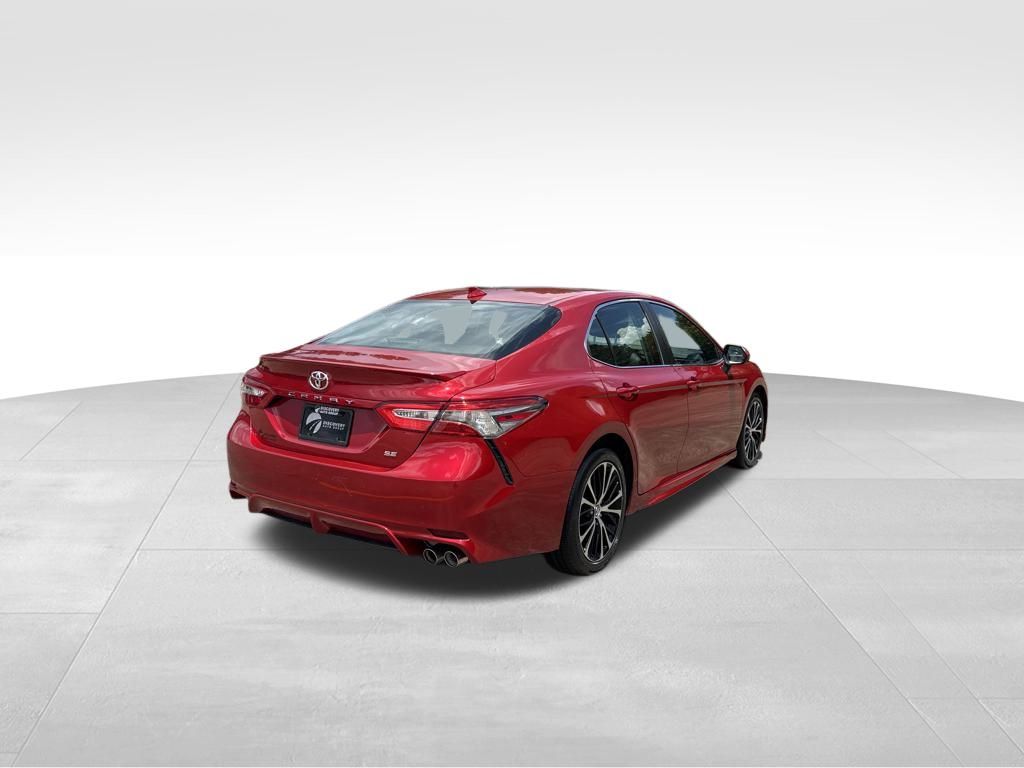 Vehicle image 5 of 37