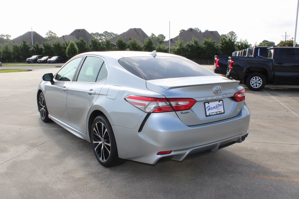 Vehicle image 7 of 29