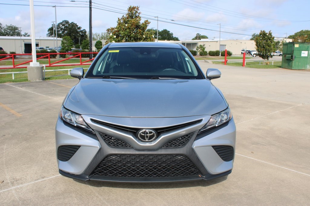 Vehicle image 2 of 29