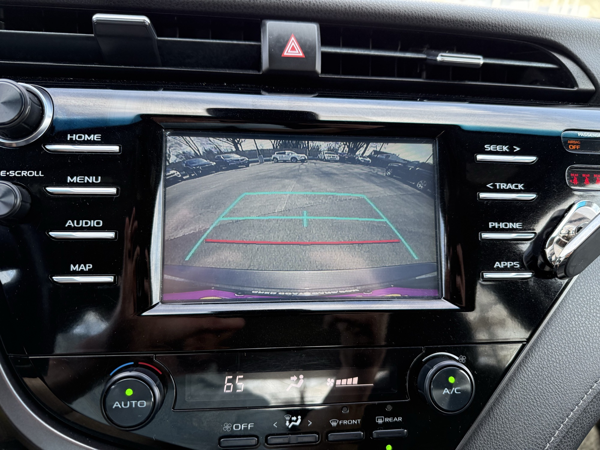 Vehicle image 19 of 20