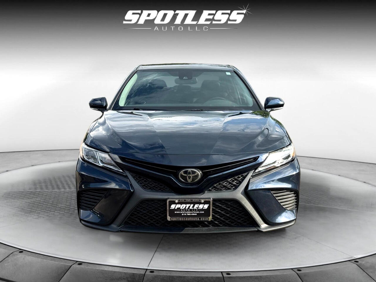 Vehicle image 3 of 27